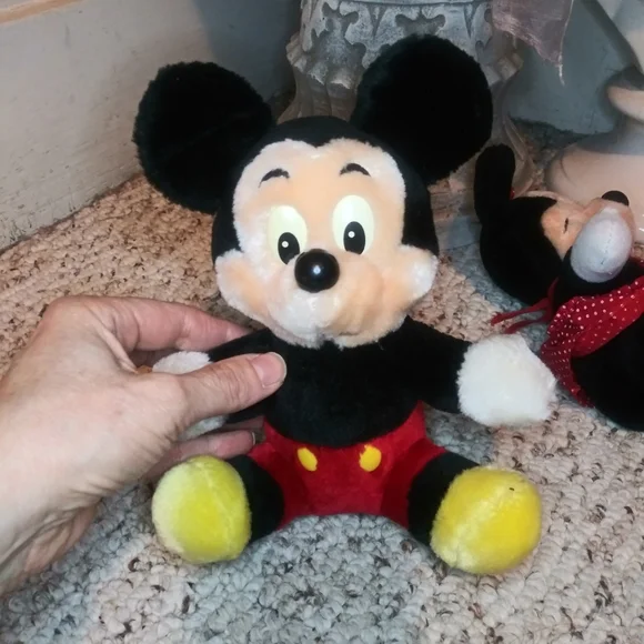 Vintage Disneyland Souvenir Plush Mickey & Minnie Set - Picture 5 of 8